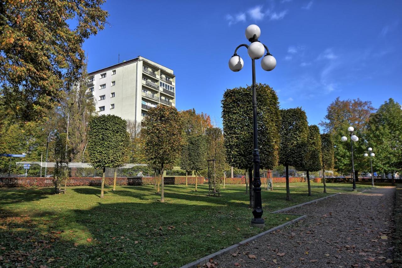 Czarnowiejska Micro Studio Cracovia Exterior foto